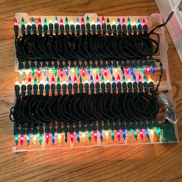 Christmas Lights - Picture 1 of 2